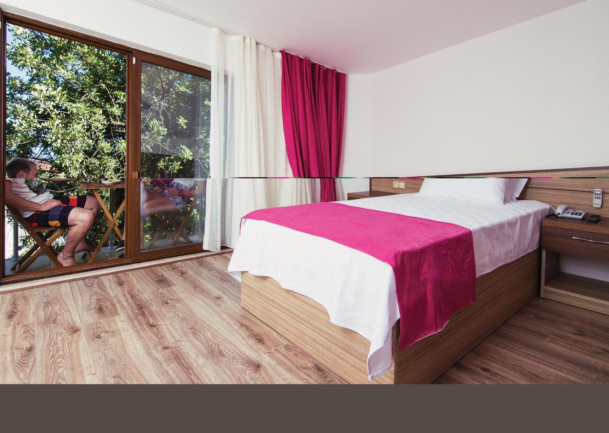 Eden Pyara Hotel Турунч Экстерьер фото