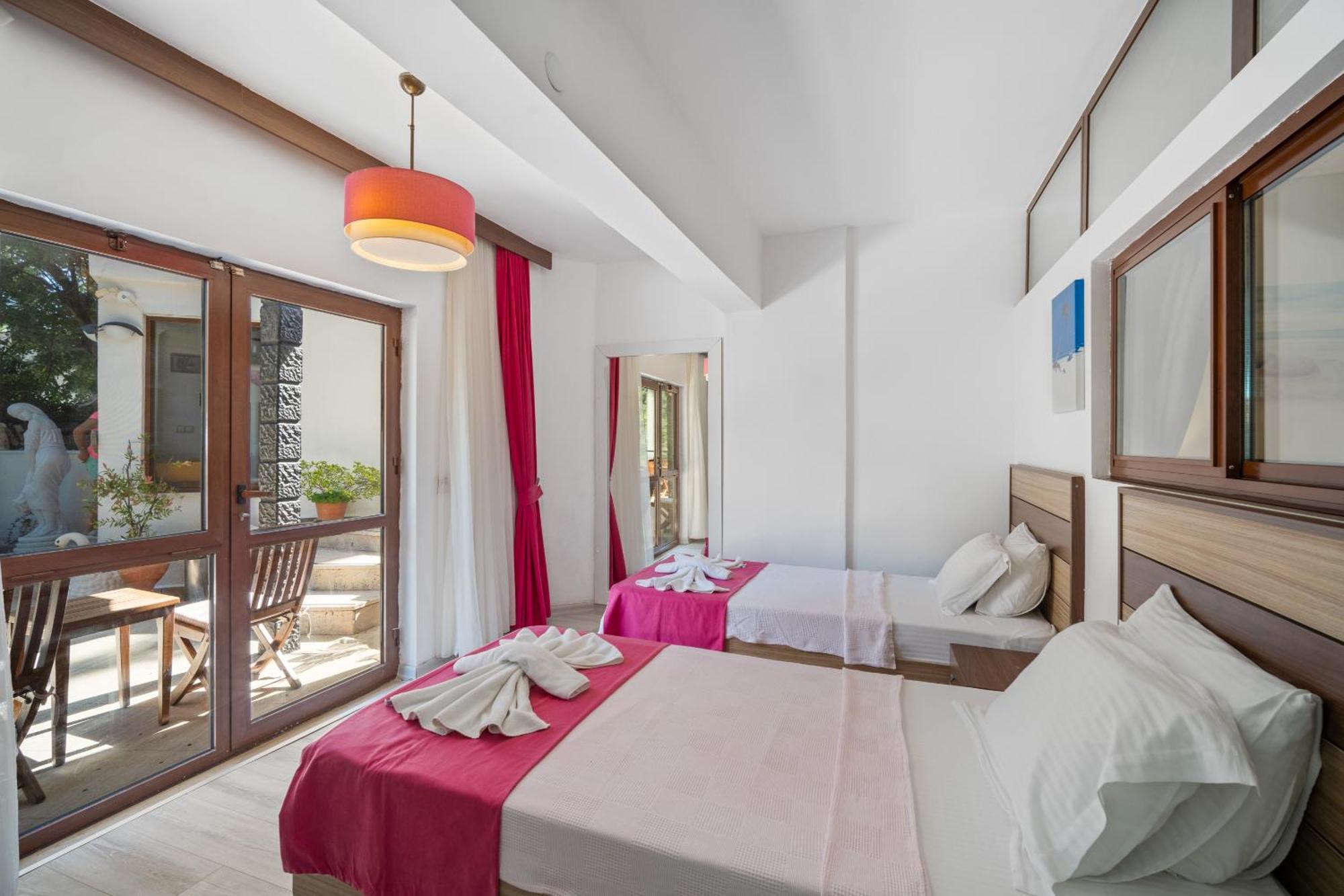 Eden Pyara Hotel Турунч Экстерьер фото